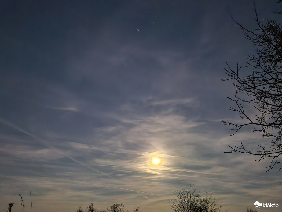 Észlelési fényképek