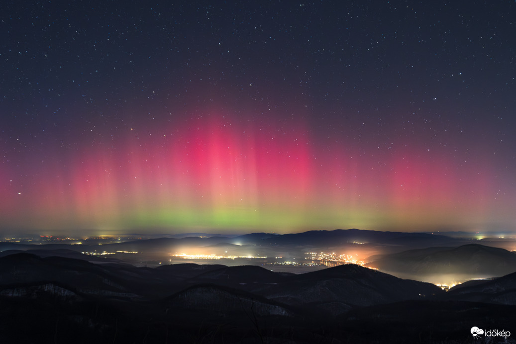Látványos sarki fény, Dobogókőn fotózva (4)