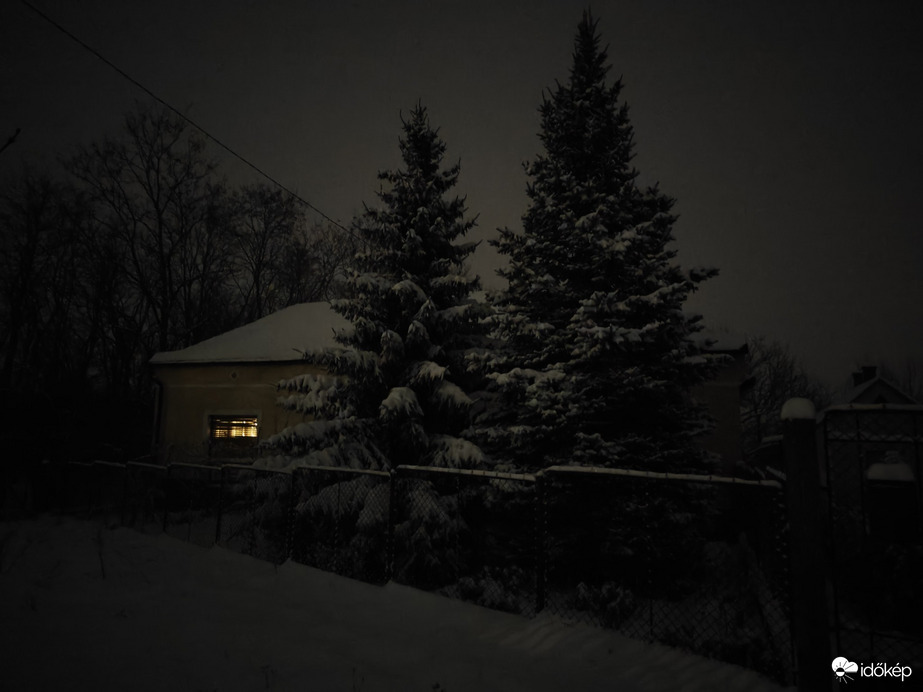 Észlelési fényképek