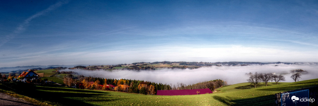 Völgyben úszkáló ködpárna