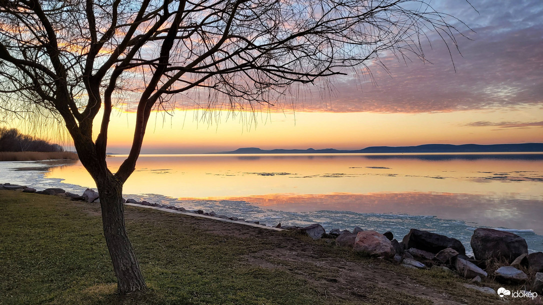 A Balaton Szemesről pasztell színekben