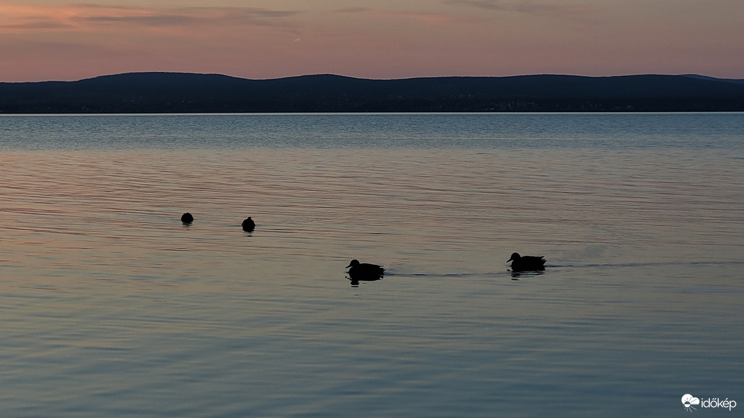Nincs kettő négy nélkül