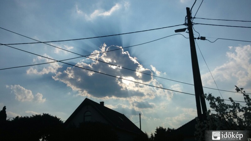 Észlelési fényképek