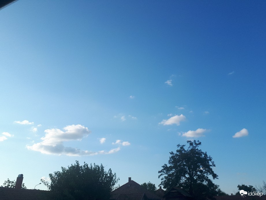 Észlelési fényképek