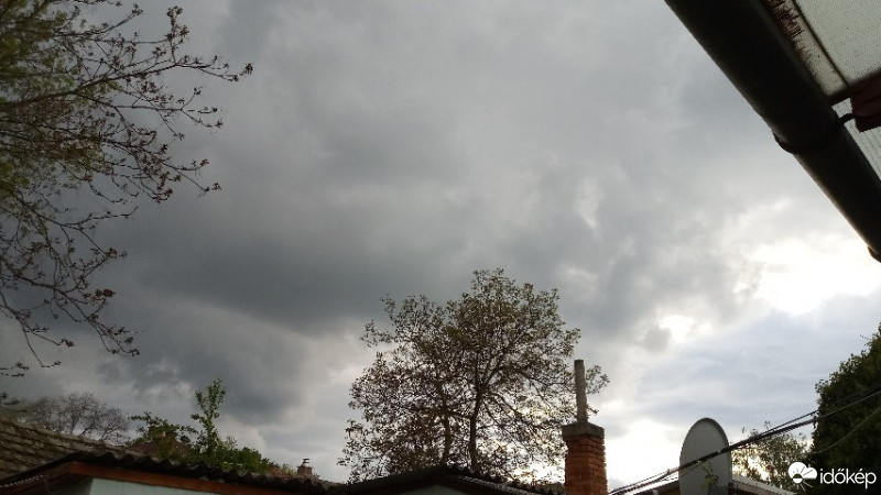 Észlelési fényképek