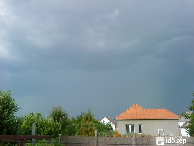 Vihar érkezése Mezőkövesdre.