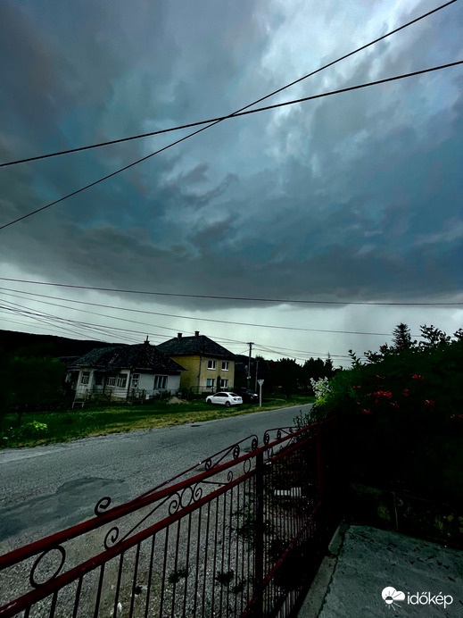 Észlelési fényképek