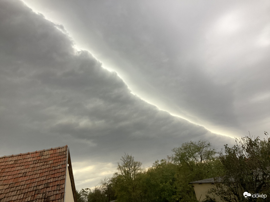 Észlelési fényképek