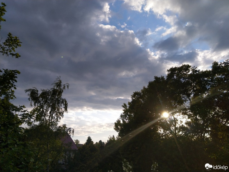 Észlelési fényképek