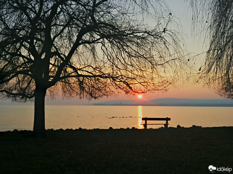 Balatonfűzfő