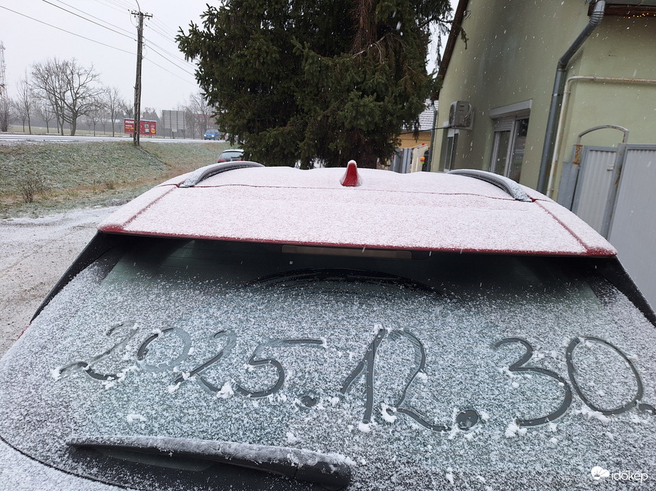 Észlelési fényképek