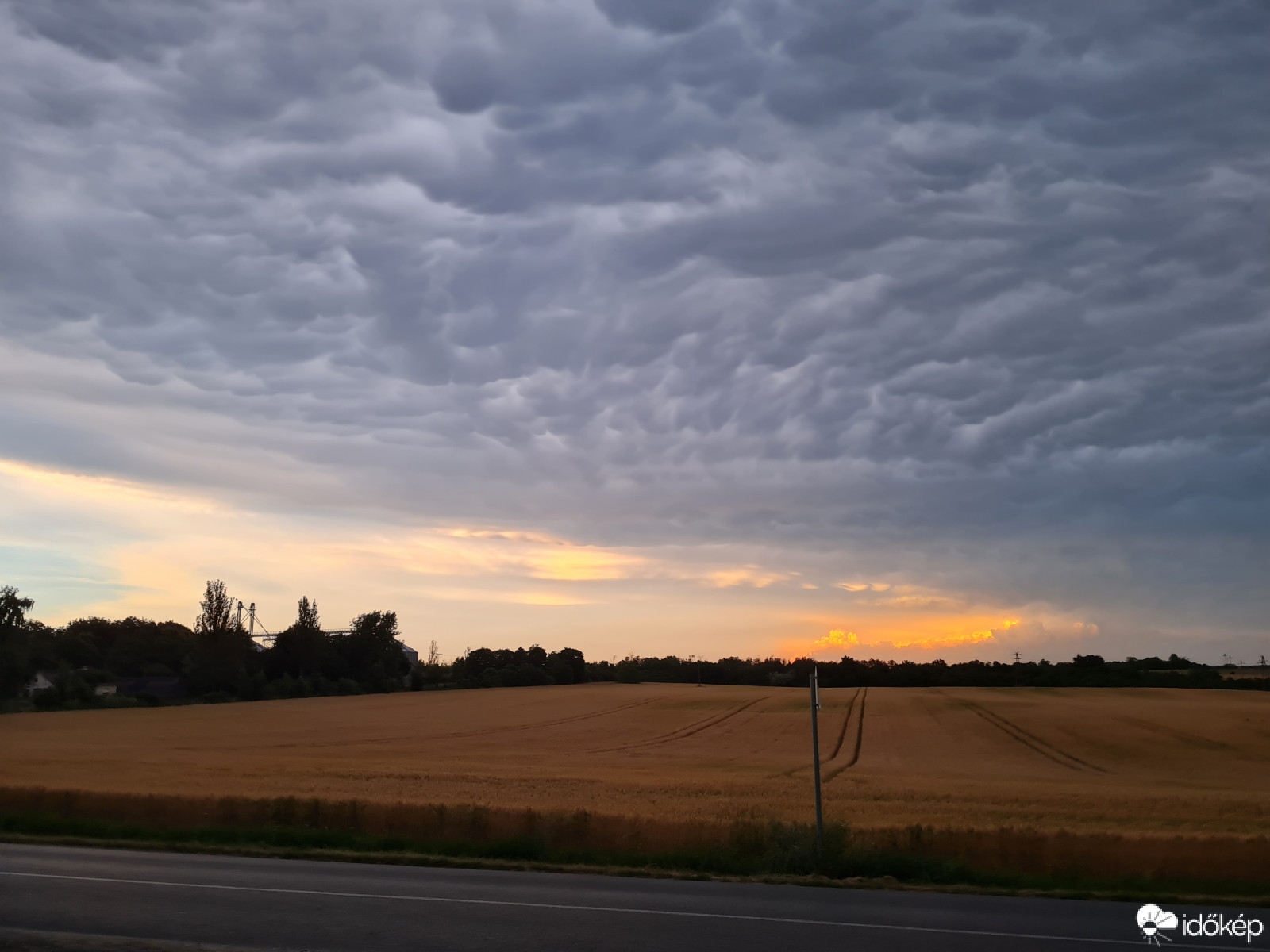 Észlelési fényképek