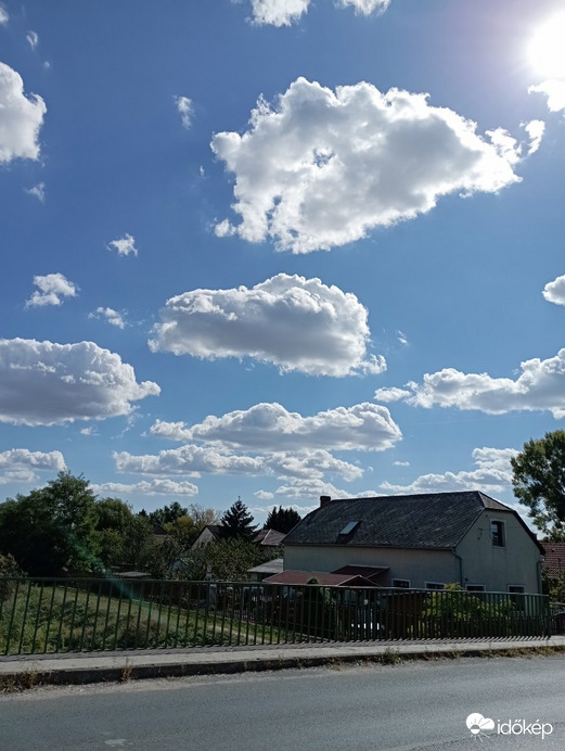 Észlelési fényképek