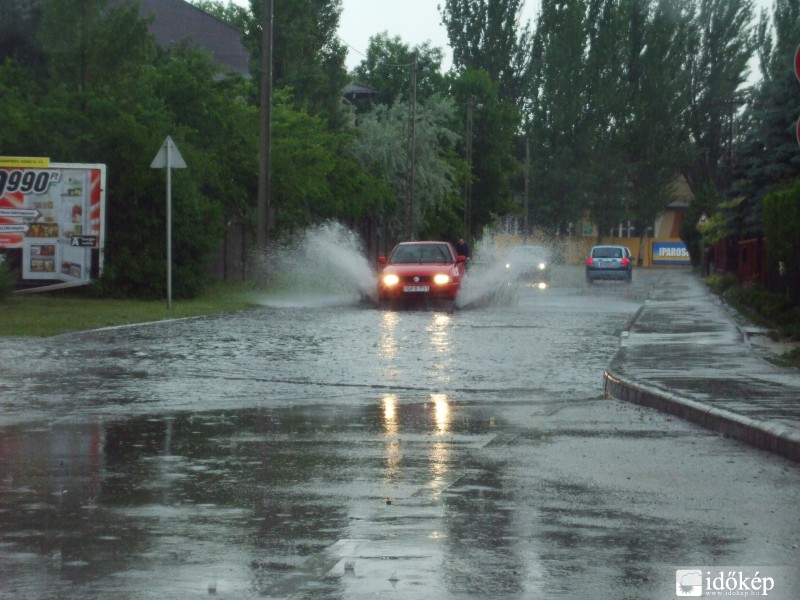 2011.06.01. Jégeső után 