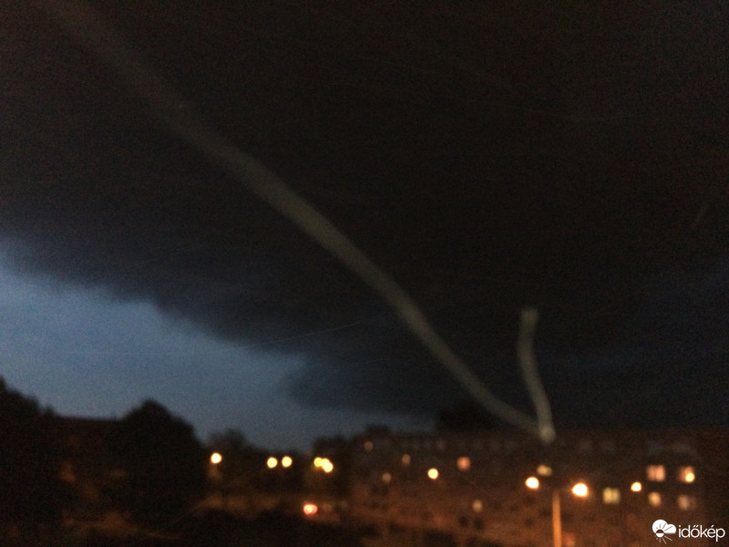 Észlelési fényképek