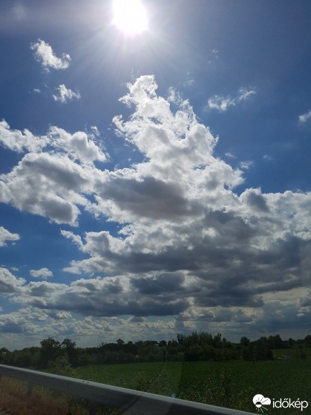 Észlelési fényképek